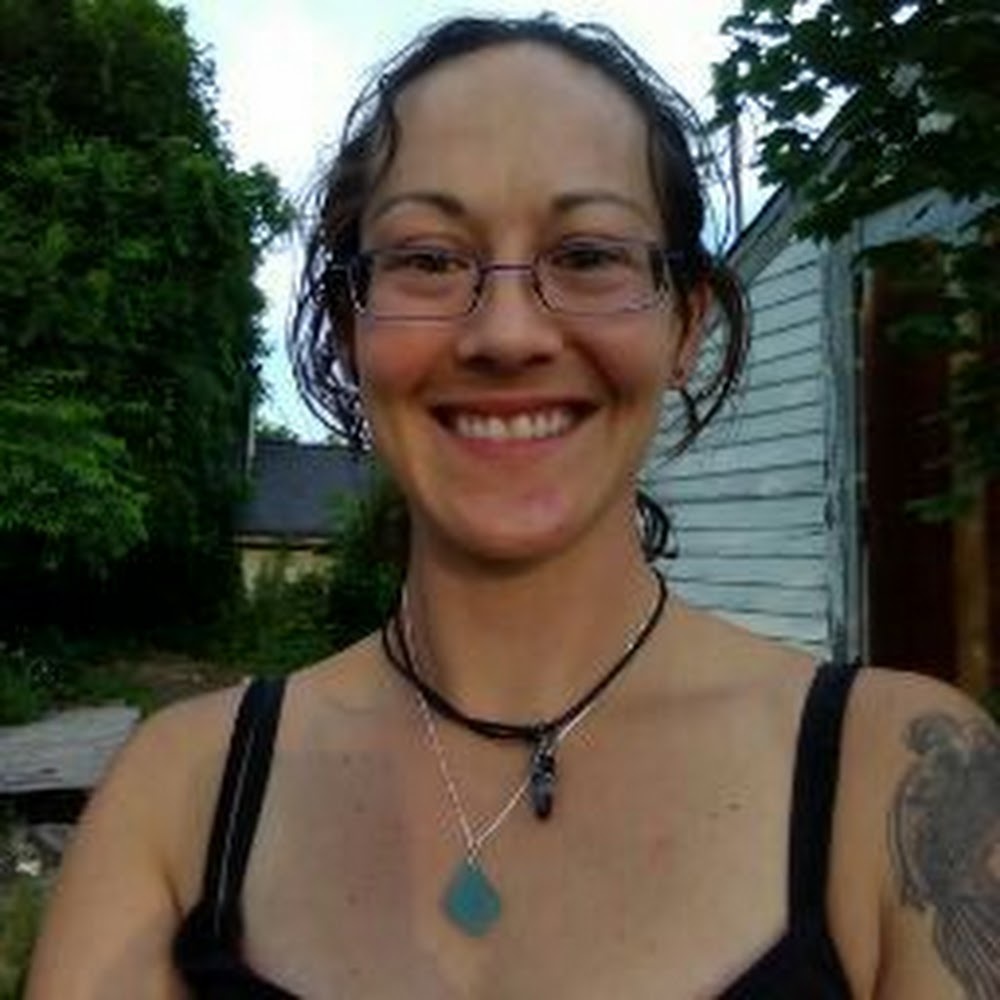 Meet your Posher, Jhenn